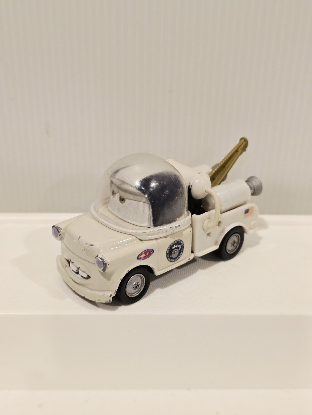 Disney Pixar Cars Take Flight Autonaut Mater Airplane Plane Car